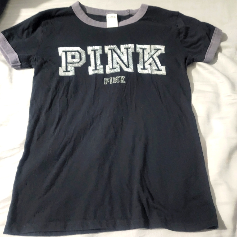Vs pink tshirt